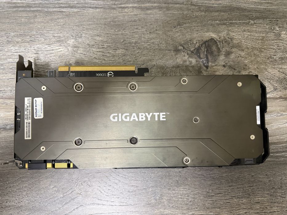 Продам видеокарту GTX 1070 (8GB)