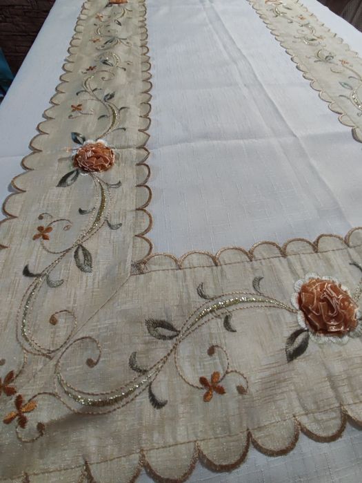 Скатерть тканевая 175x265 см