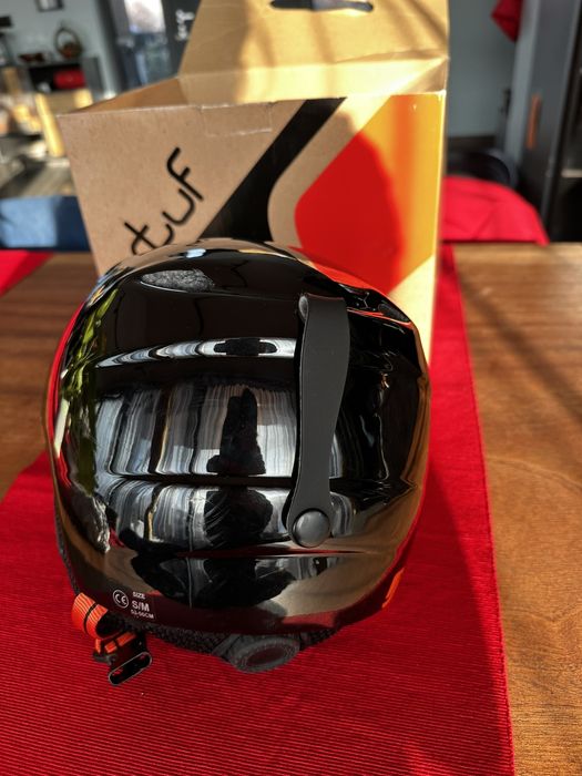 Ски/сноуборд каска STUF 53-56