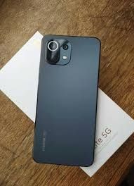 Sotiladi Xiaomi 11 Lite 8/128 flagman