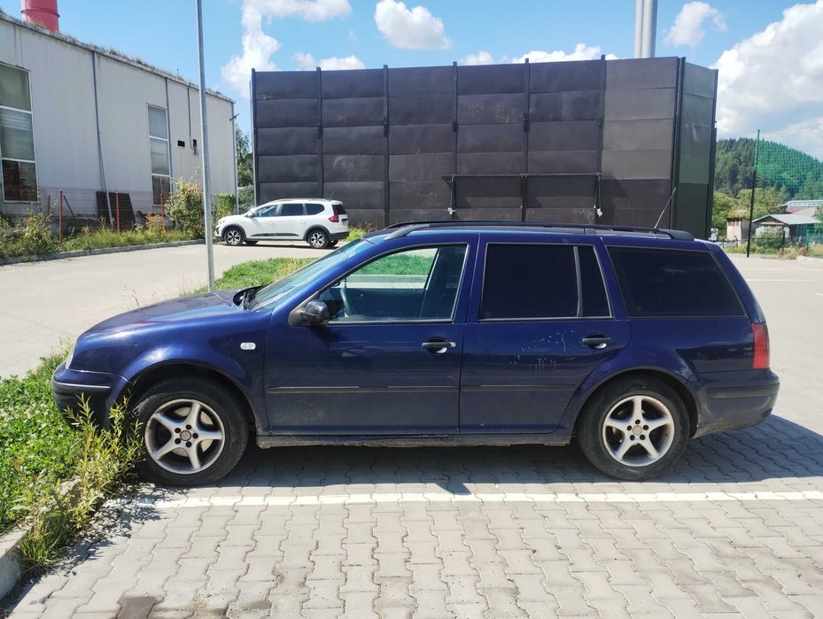 Vând Golf 4, 1.9, SDIschimb cu remorca