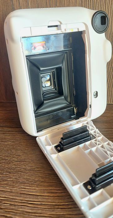 Fujifilm Instax Mini 12 camera (Clay white) +  plastic shell, EVA case