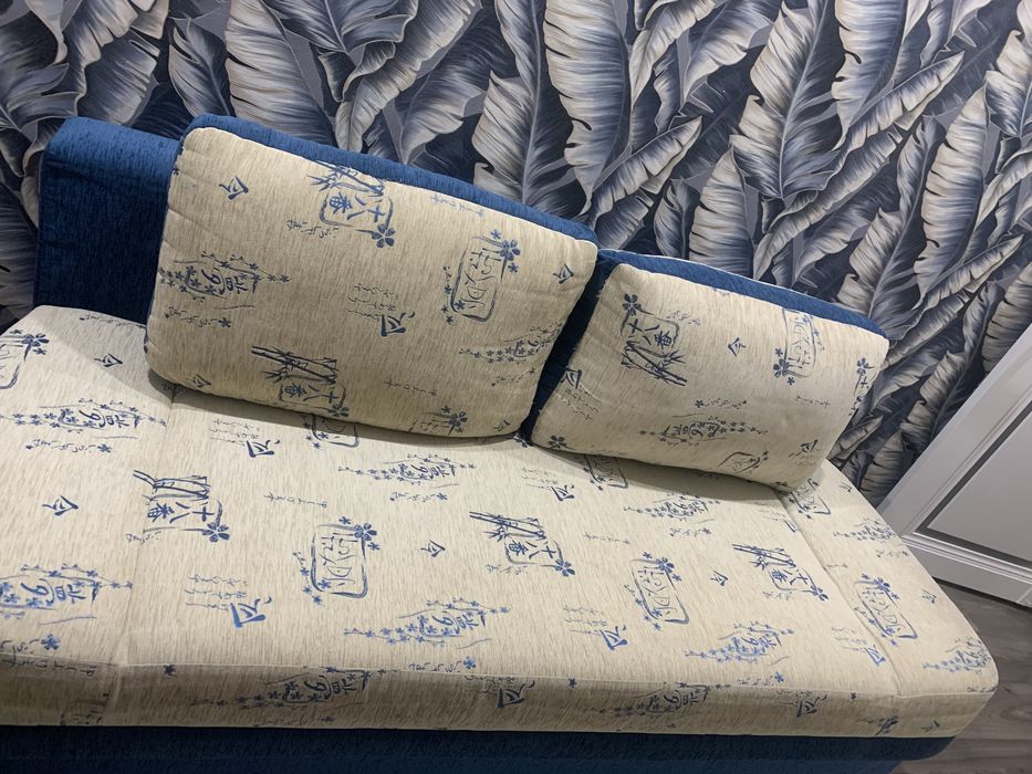 Диван чистый как новый