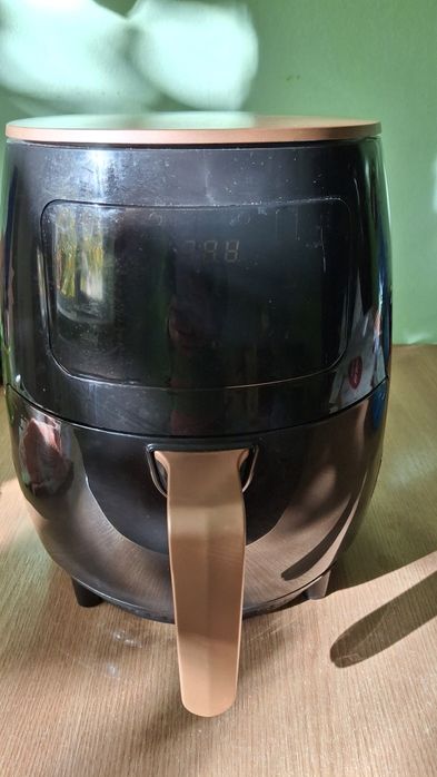 Air fryer capacitate 6 l