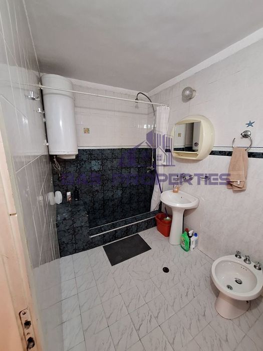 Продава се Четиристаен апартамент в София, Дружба 2 - 110 кв.м за 2171 €/кв.м - Снимка #9