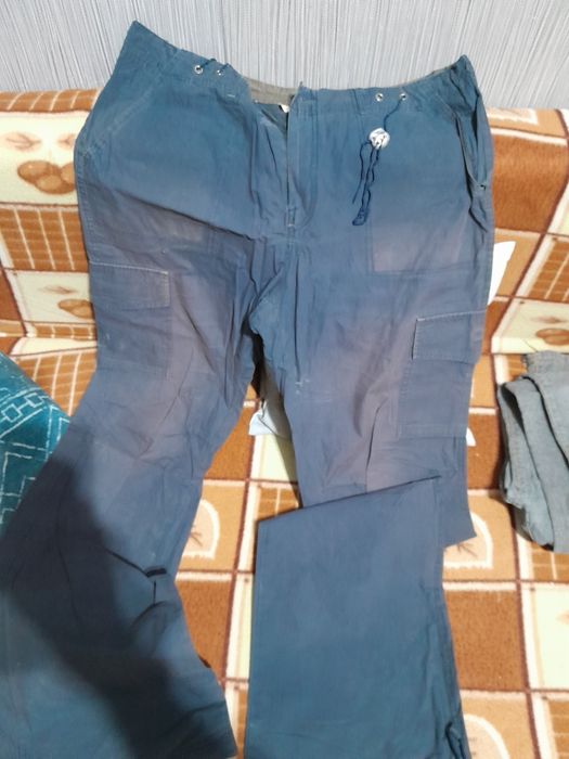 Брюки мужские отдам бесплатно