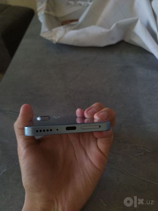 Redmi note 13  8+8/256 GB