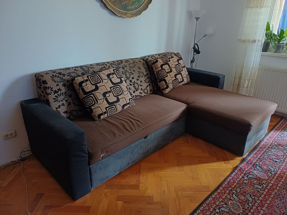 Vând colțar extensibil