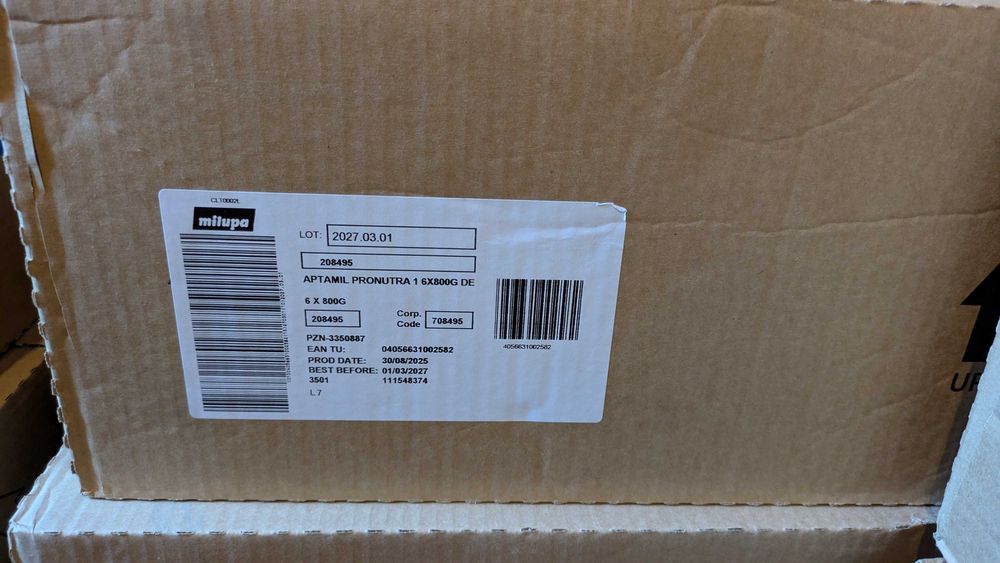 Продавам Адаптирано мляко Аптамил 1,2,3 Aptamil от Германия