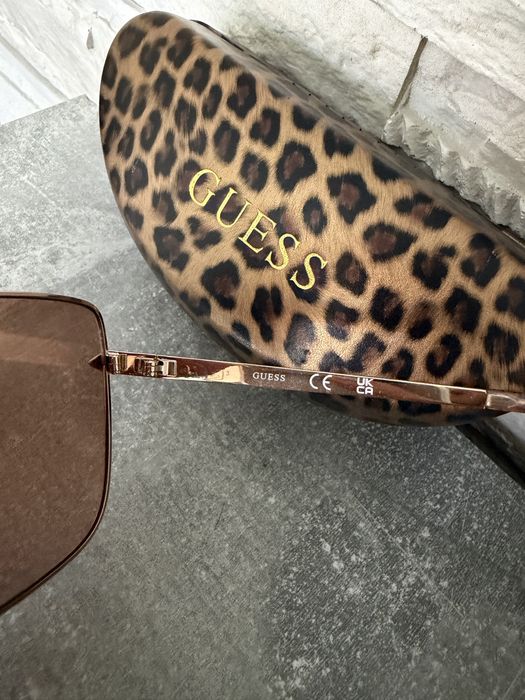 Дамски слънчеви очила Guess