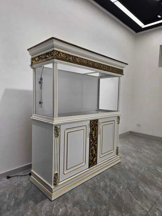 Продаю аквариум 300-350л