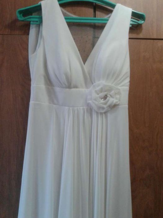 Продам шикарное платье