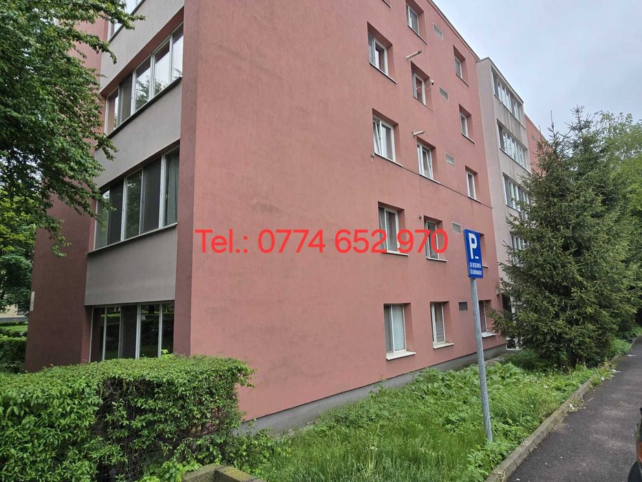DIRECT PROPRIETAR - Vând apartament de 3 camere, locație deosebită zona Astra pe Calea București lângă Spitalul Județean Brașov