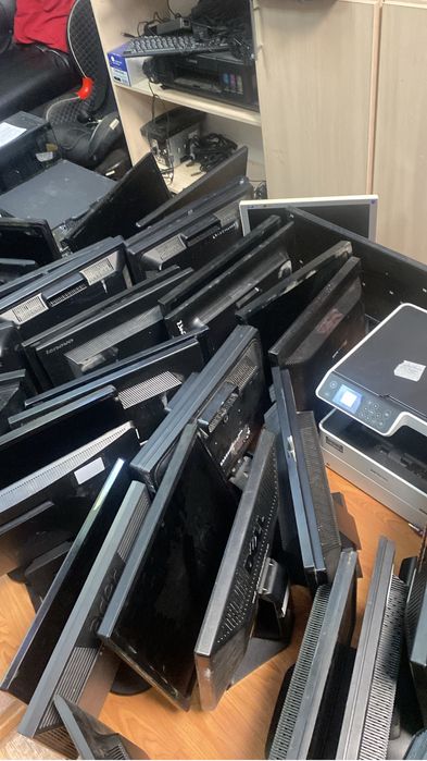 Занимаюсь утилизаций орг техники