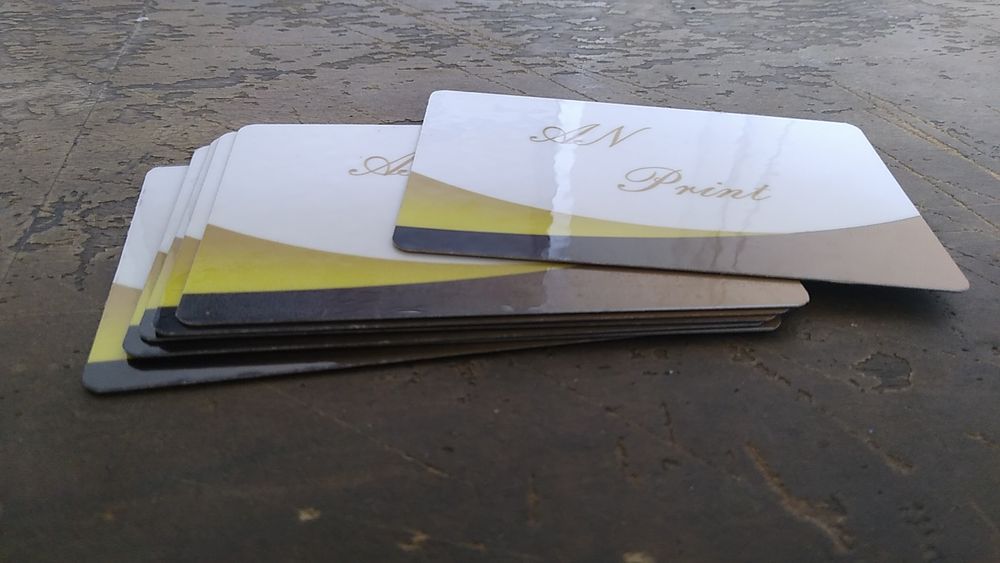 Blaknot va ruchkalar istalgan dizayinda