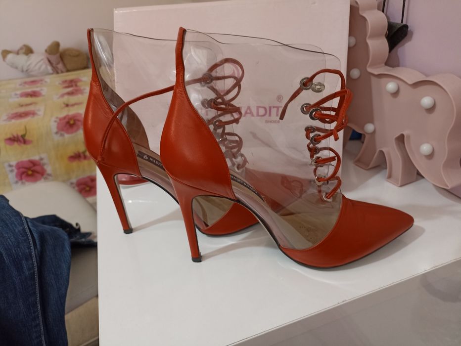 Официални обувки