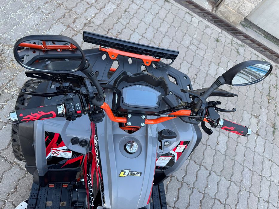 Квадроцикл Honda 250кубов