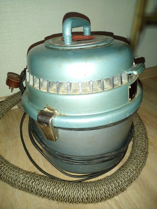 Пылесос Уралец СССР