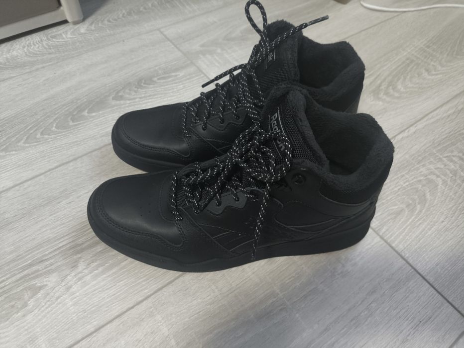 Продам ботинки Reebok