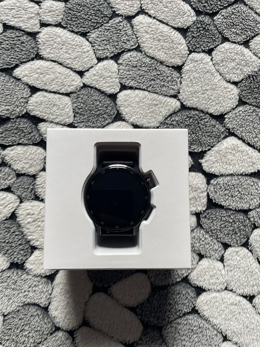 Продавам realme Watch S2
