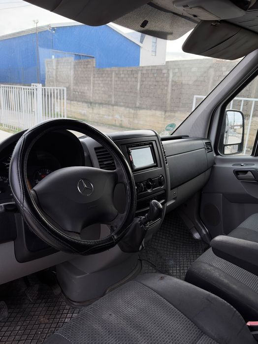 Vând Mercedes Sprinter 2010 Furgon
