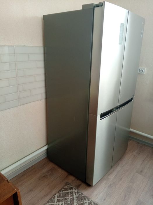 Холодильник двухкамерный