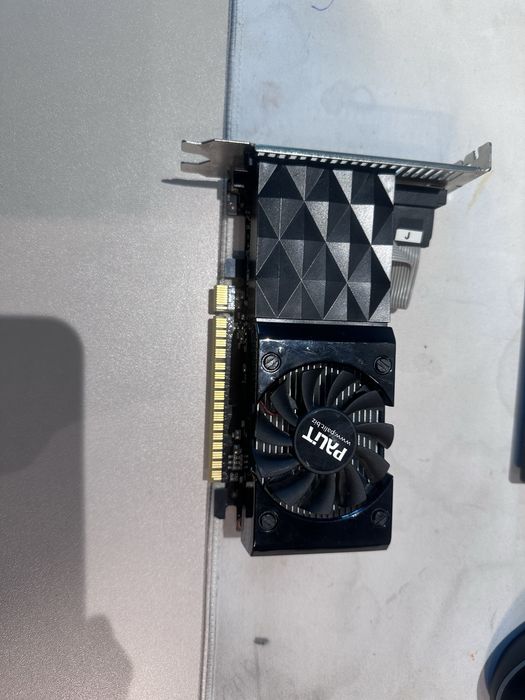 Видеокарта gt640 2gb