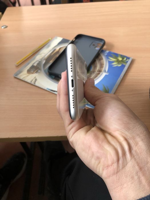 Айфон 11 128гб 60мын