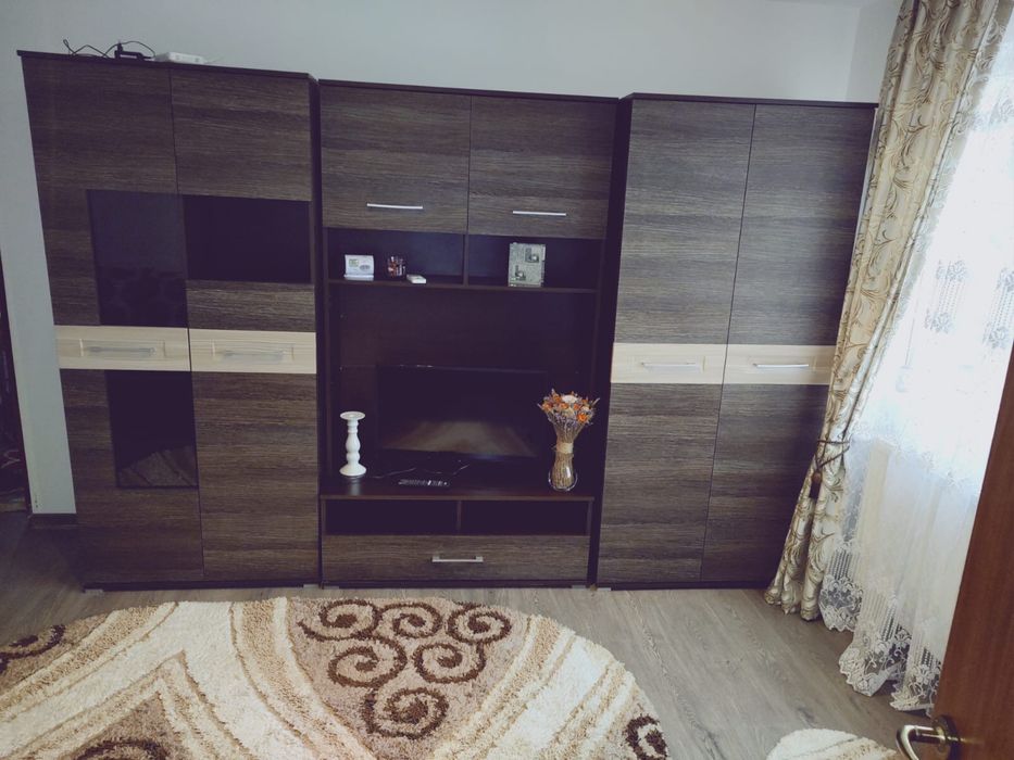 Apartament de inchiriat!