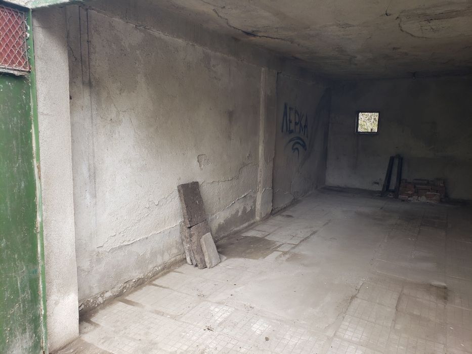 Продава се Гараж / Паркомясто в Хасково, Куба - 18 кв.м за 600 €/кв.м - Снимка #3