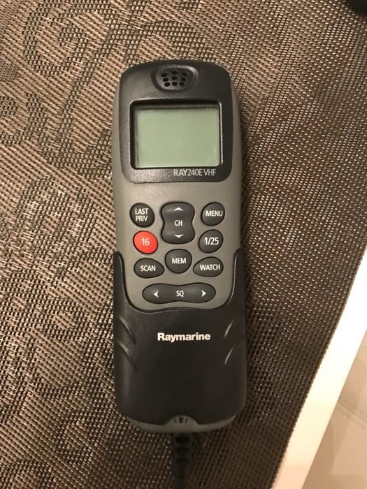 Дистанционно VHF за лодка/ яхта  Raymarine