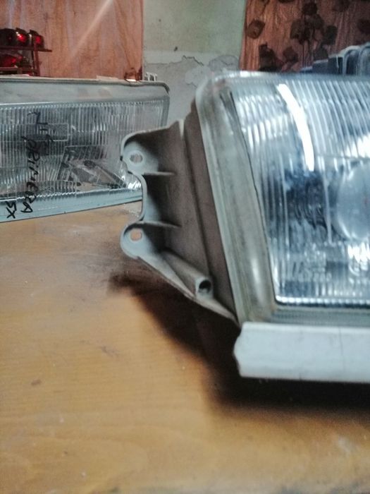 Фарове за Nissan Primera комби от 94 до 96