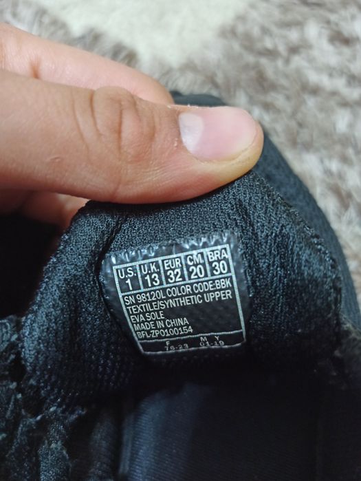 Обувь на мальчика 31 - 32 размера