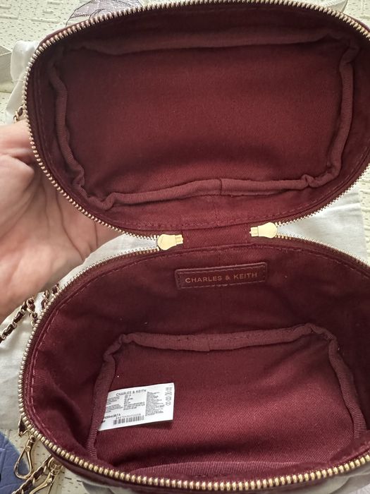 Сумка оригинал charles&keith