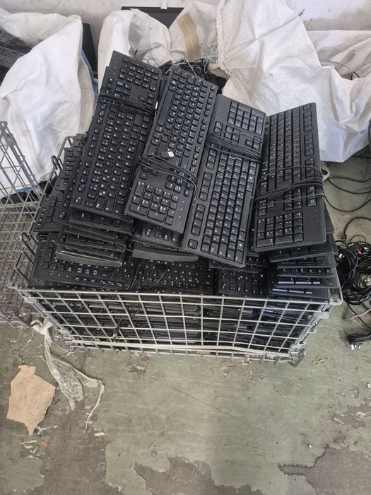Tastatuti si mouse- uri