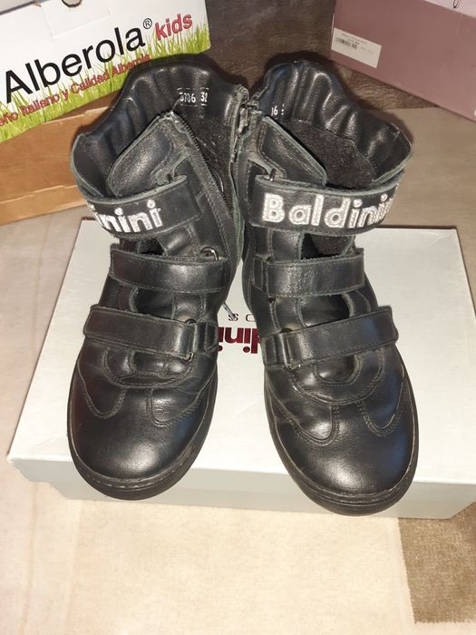 Демисезонные детские ботинки32 р