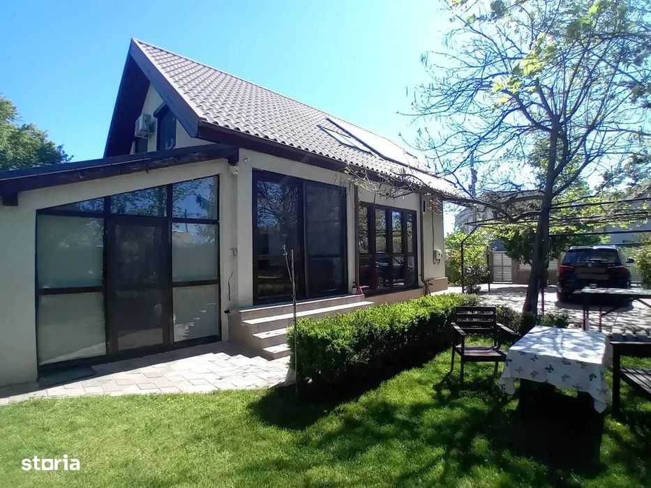 Vilă luminoasă cu 5 camere, curte 512 mp, Mogoșoaia