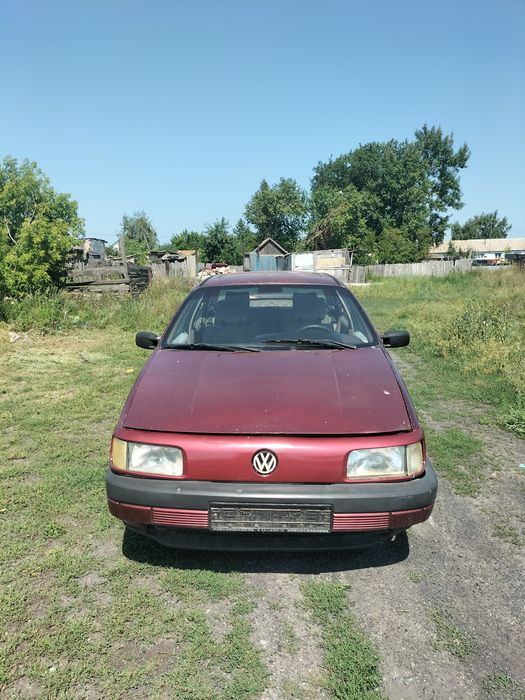 Продам Volkswagen Passat B3 инжектор бензин 2 л