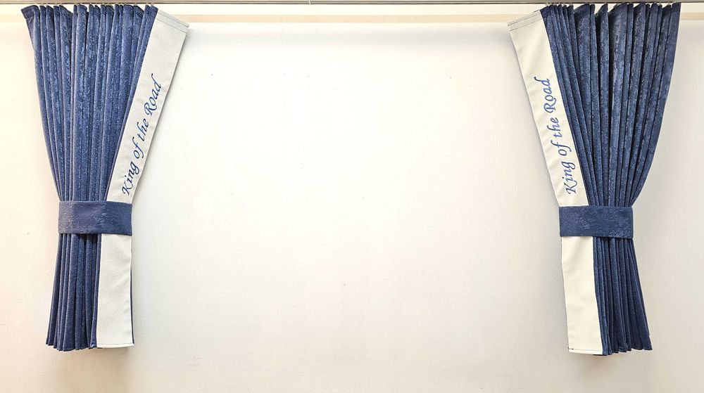 Пердета за камиони СИНИ бродирани комплект кукички тип холандско чело