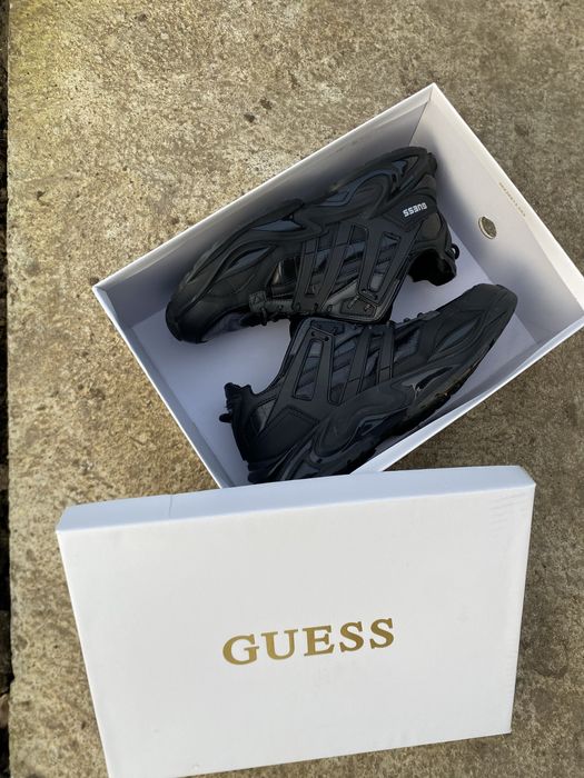 Маратонки Guess Belluno