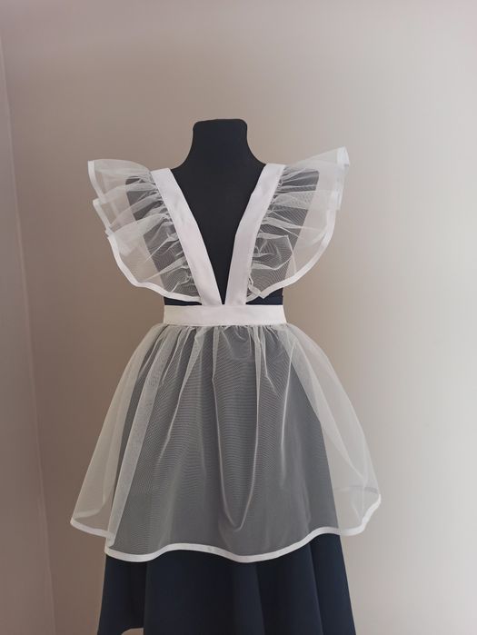 Фартуки в школу для выпускниц