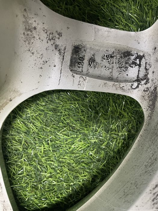 Продам титанки R17 5x120 на BMW