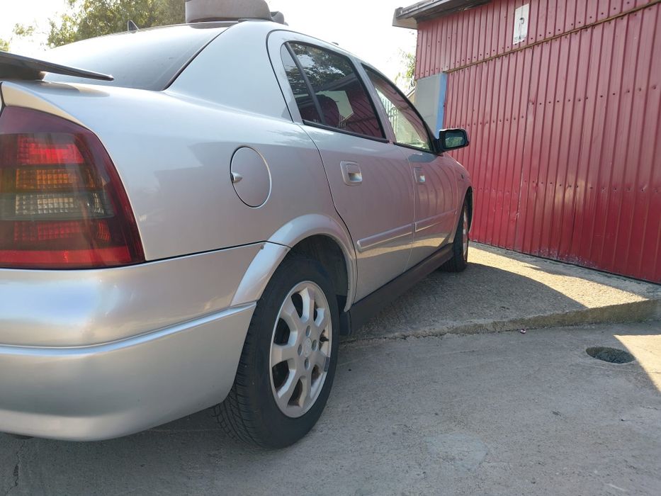 Proprietar vând astra g 1,7 cdti fab.2004
