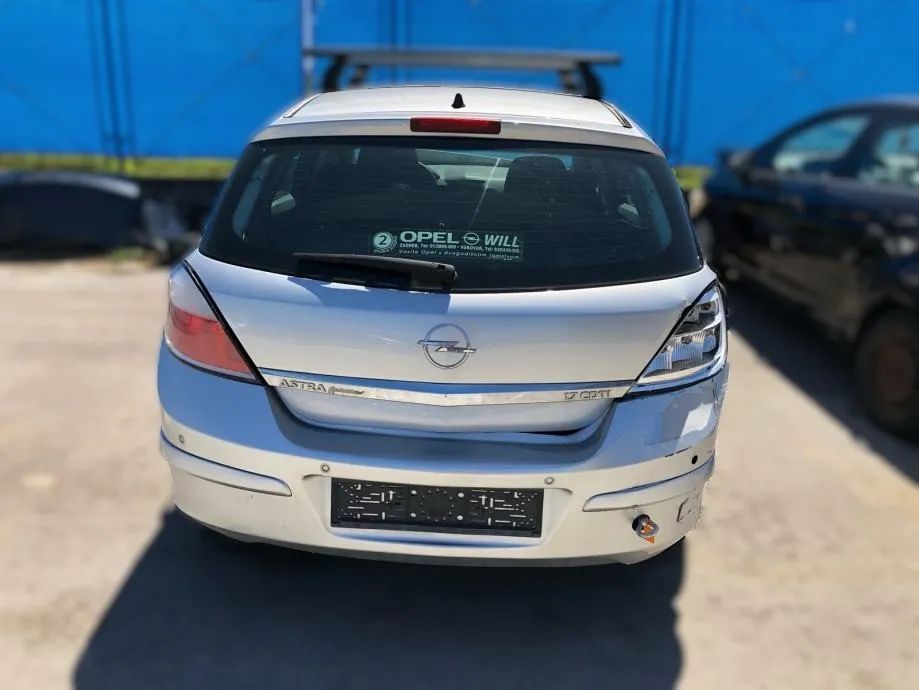 Dezmembrari / Dezmembrez OPEL ASTRA H