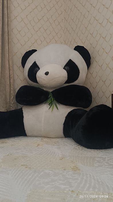 Yumshoq 3m li panda igrushkasi