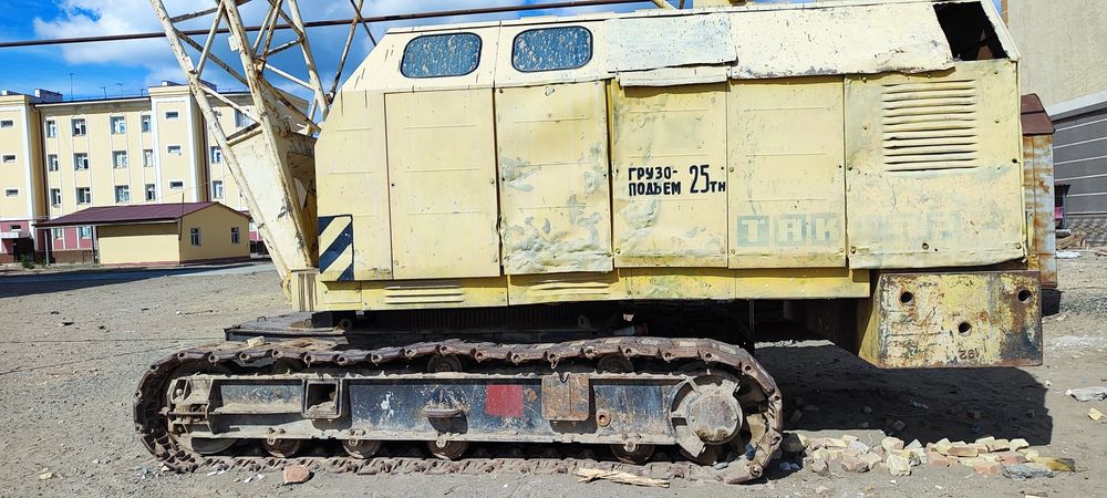 Кран гусеничних РДК 250 -3 (Takaraft германия 1990 г)