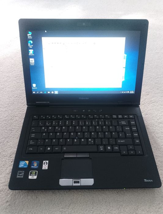 Laptop Toshiba Tecra M11-15X,  i7-M620, 8gb ddr3, Nvidia  Nvs2100M, HDD  500gb