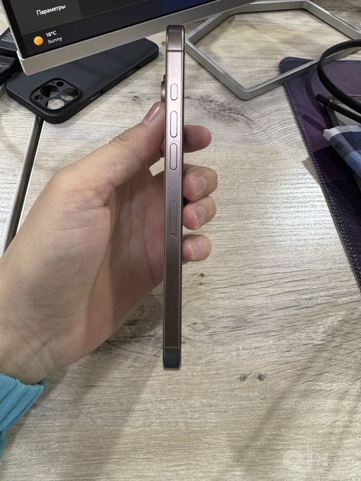 iPhone 16 Pro Max Desert