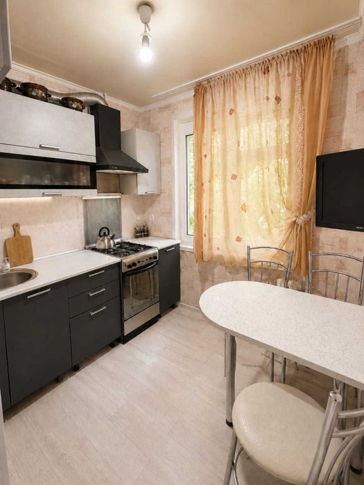 Продается 2 ком квартира район Циолковского