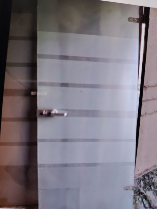 Стъклени интериорни врати